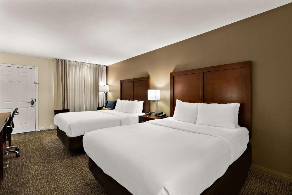 Comfort Inn & Suites Sequoia Kings Canyon